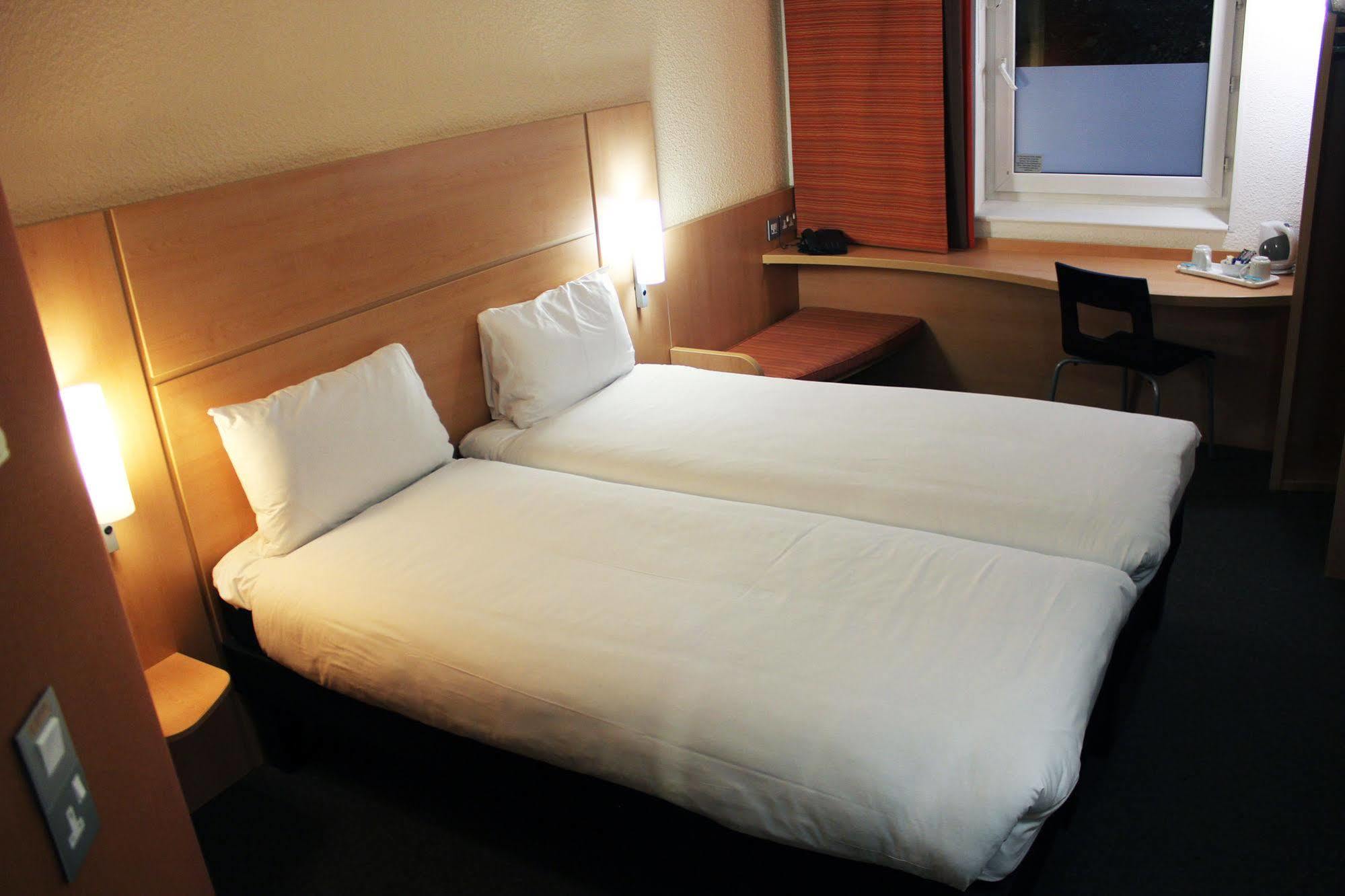 Ibis Centre Отель 3*